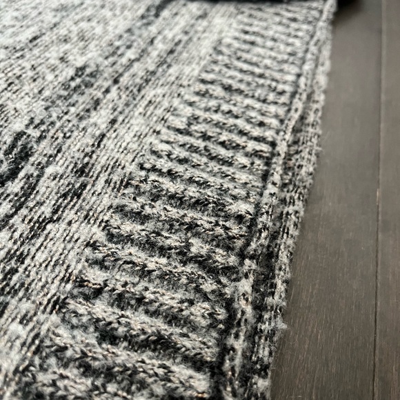 Gentle Fawn Bell Sleeve Fuzzy Knit Sweater - Picture 4 of 4